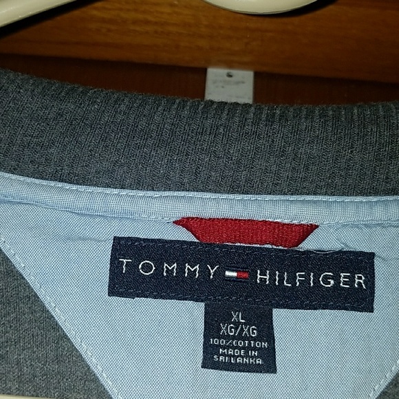 Tommy Hilfiger zip up pullover shirt - Picture 2 of 3